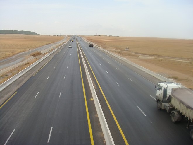 Một vài hình ảnh tại dự án cao tốc Đông Tây Algeria